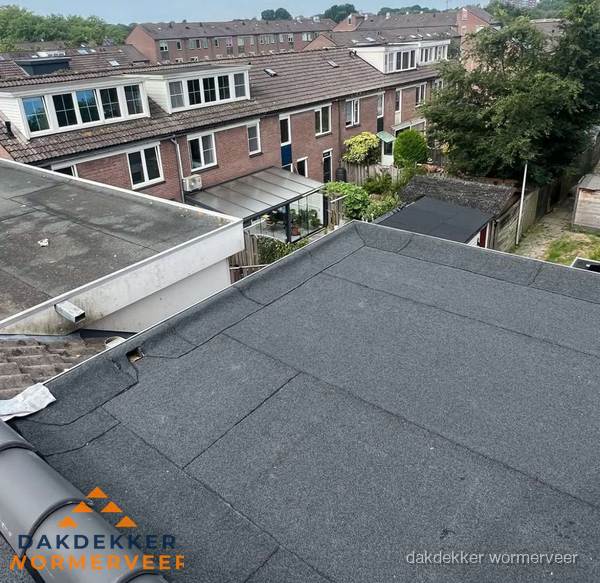 Dakinspectie plat dak aanbouw in Wormerveer